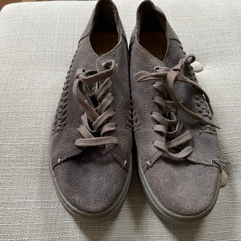 Toms Suede Sneakers / Shoes Sz. 6.5